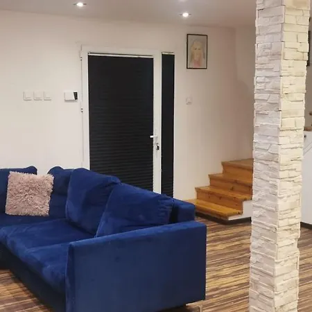 Casa vacanze Dom Drewniany Z Kominkiem I Klimatyzacja Lokalizacja Trzy Jeziora I Lasy Swornegacie Male Swornegacie