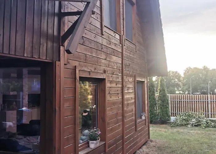 Dom Drewniany Z Kominkiem I Klimatyzacja Lokalizacja Trzy Jeziora I Lasy Swornegacie Semesterbostad Male Swornegacie