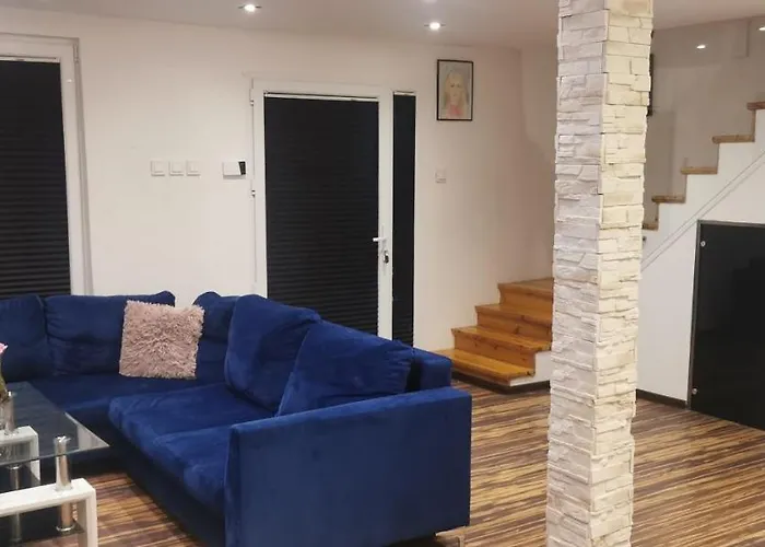 Semesterbostad Dom Drewniany Z Kominkiem I Klimatyzacja Lokalizacja Trzy Jeziora I Lasy Swornegacie Male Swornegacie